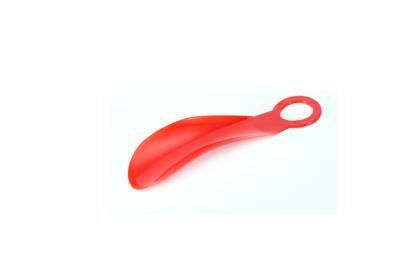 China Long Plastic Shoe Horn 6.2 Inch 10cm 15.7 CM 16cm 60cm Shoe Store Giveaway One-Color Printing for sale