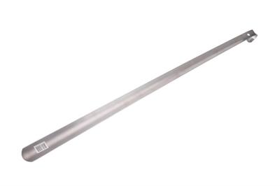China Extra Long Handled Metal Shoe Horn 31.5 Inch 80CM Sturdy With Comfortable Grip Shoe Spoon for sale