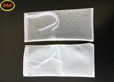 China Bolsos de resina de nylon vacíos de 3 x 6 pulgadas con el lazo para la filtración de Juicing del filtro de la leche en venta