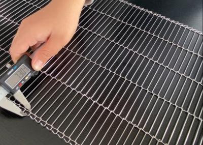 China 10m Length Flat Wire Mesh Belt 304 Stainless Steel Flex Candy Making for sale