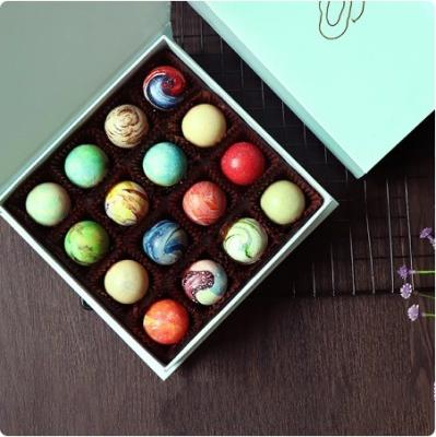 China Customize Valentines Sweet Candy Small Chocolate Box Packaging with Magnetic Closure for sale