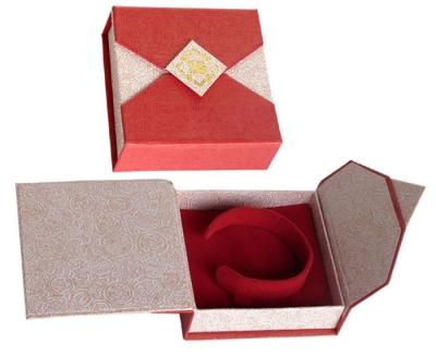 China custom logo fashion luxury paper cover paper bracelet box for sale