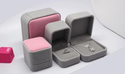 China Elegant Design Best Sale jewelry box velvet for sale
