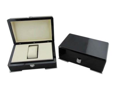 China new leather wood watch box hot with tight lock for sale