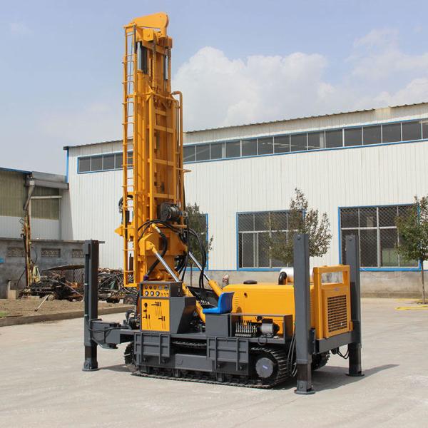 Quality Diesel Engine Rotary Water Well Drilling Rig Max.200m Depth 5-8in Drilling for sale