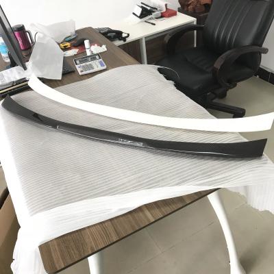 China Black Custom Carbon Fiber Parts Rear Wing Lip Spoilers High Temperature Resistance for sale