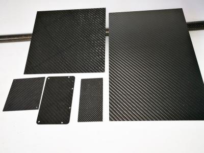 China Kundenspezifische hochfeste Kohlenstoff-Faser-starkes Platten-Blatt Matt Glossy Surface Finish zu verkaufen