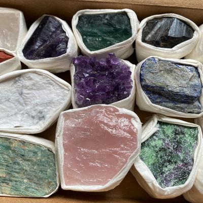 China Dreamy Purple Box Crystal Rose Quartz Healing Meditation Crystal Europe Kind Of Natural Rough Stone Different Gemstone for sale
