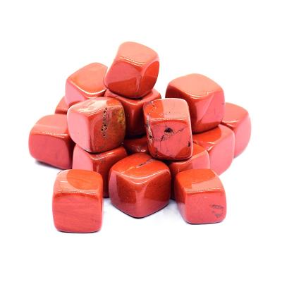 China Ore Chip Natural Point Tumbled Beads Jasper Crystal Gravel Gems Decoration Stone Natural Red From Europe Wholesale 100g for sale