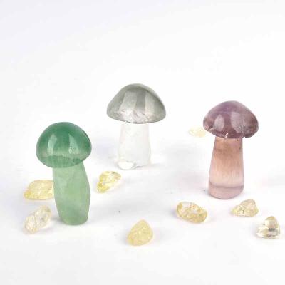中国 Wholesale Europe Handmade Crystal Carving Natural Rose Stone Month Crystal Mushroom Carving Mineral Healing Plate 販売のため