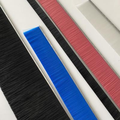 China PP Hair Door Bottom Seal Strip Brush Sweeps Frost Resistant for sale