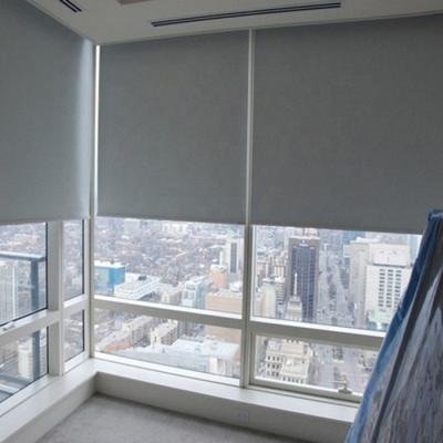 Chine La fenêtre imperméable de bureau de tissu de panne d'électricité drape Gray Color For Indoor Decoration à vendre