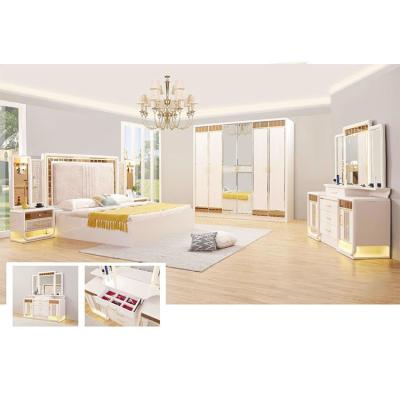 中国 Size Bedroom Home Furniture木製のパネルMDF白い王セット 販売のため
