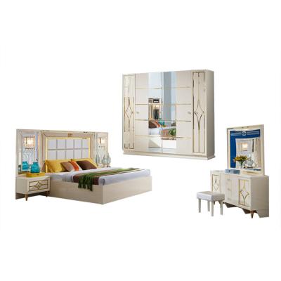 China Solid Wood King Bedroom Sets Minimalist Wood Panel Master Bedroom Furniture for sale