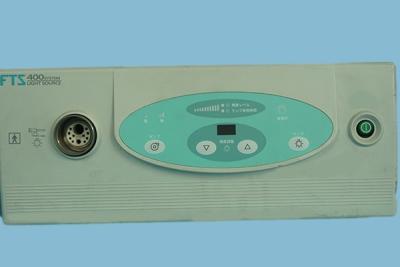 China 400 Procesador de endoscopia de sistema Fuente de luz de endoscopia ajustable Fuente de luz en venta