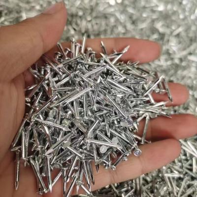 China Electro Galvanized Masonry Nails Cable Clip Hardened Masonry Nails for sale