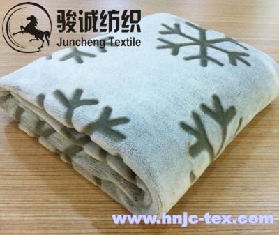 China Snow pattern printed short plush soft blanket fabric for hometextile and bedding for sale