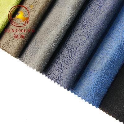 China 2019 new arrival embossed velvet moroccan upholstery fabric for velvet chesterfield sofa à venda