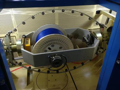 Китай Изолированный провод с сердечником образовывая кручение закрутки двойника машины свободно привязывая оборудование продается
