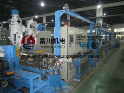 China Máquina de la protuberancia del PVC de Fuchuan para el alambre automático con el diámetro 1-6m m del alambre del diámetro 70m m del tornillo en venta