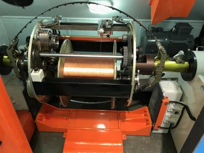 China Draht-Schiffbruch-Maschine Eco strukturieren freundliche/spät Draht Twister-Maschine zu verkaufen