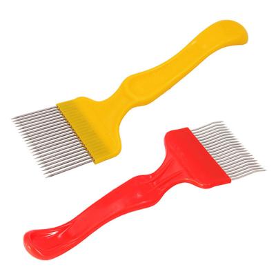China Red Yellow Honey Beekeeping Equipment Fork With 21 Pin Needle for sale