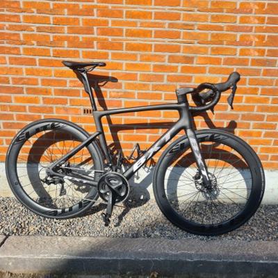 China 700C Fully Hidden Cable Road Bikes Full Carbon Fiber for sale