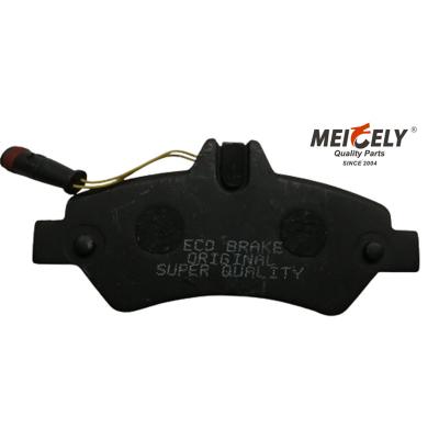 China Hot Sale OE 04465-42012 Brake Pads For Toyota Brake Pads D562 for sale