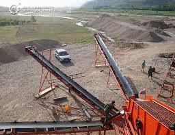 China Rubber Mining Belt Conveyor Long Distance Transport for sale