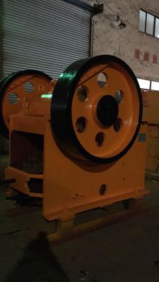 China Primary Jaw Rock Crusher Machine 5-1000t/H for sale