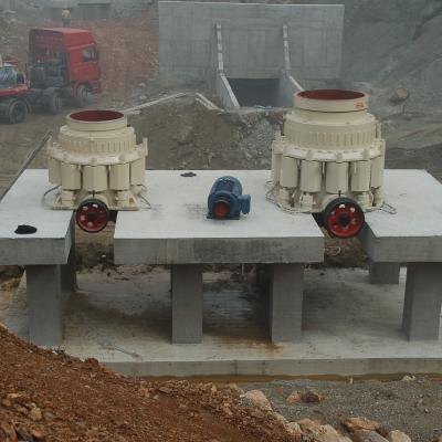 中国 石造りの石切り場の場所のためのHCC66 330-725tphの円錐形の石の粉砕機 販売のため