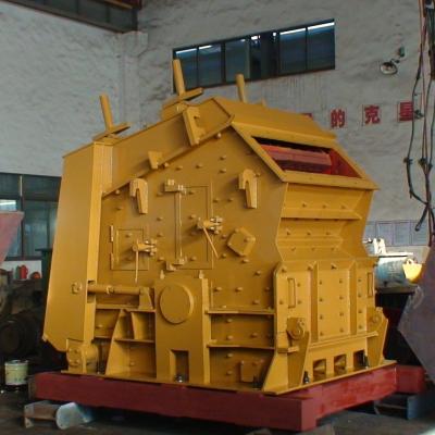 China Trituradora de la roca del impacto de la trituradora 220kW de la roca de la explotación minera de PF1007 PF1315 en venta