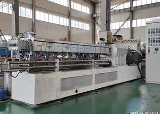 China High Yield Triple Screw Plastic Extruder for filler masterbatch for sale