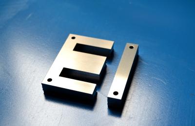 China Material de acero de la laminación H50 del silicio del E-I para las bobinas E-I de la laminación de las piezas del transformador en venta