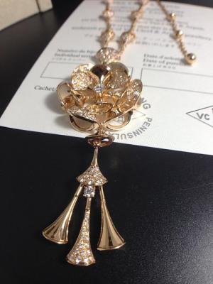 Chine Les DIVAS d'or de rose de Bvlgari 18K “RÊVENT le collier avec l'usine CL856457 de bijoux de diamants à vendre