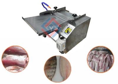 Chine Le petit type poisson frais commercial de calmar pèlent la taille de la machine 540*420*410 millimètre de Peeler à vendre