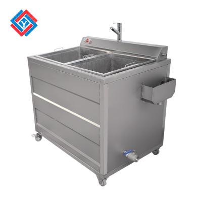China Restaurant Vegetable And Fruit Washing Cleaning Equipment Ozone Cabbage Washer for sale