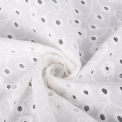 China Luxe witte katoenen borduurstof voor mooie jurk Te koop