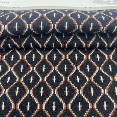 Chine Tissus à tricoter à base de câbles de Jacquard de taille moyenne Tissus pour maison textile 49%R 24%N 24%P 3%SP 150CM 360GSM F01-051 à vendre