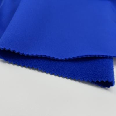 China Anti Pilling Anti Static Soft Shell Fleece Fabric Waterproof UV Protection for sale