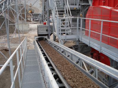 중국 보고 압착 식물을 위한 석탄 광업 이송 벨트 컨베이어 4 또는 5 층 판매용
