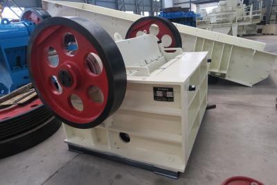 China Triturador feito sob encomenda da rocha da pedra calcária da capacidade maior PE400*600 da máquina do triturador de maxila para a pedreira à venda