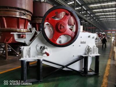 China 100Kw que esmaga o triturador de maxila C106 da máquina de trituração 8474209000 na pedreira e na mineração à venda