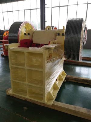 China Sandstone Rock Small Jaw Rock Crusher Machine 50 - 100TPH for sale