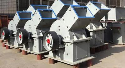 China 20 TPH Metal Crushing Machine Concrete Waste Sand Powder 55Kw Small Glass Crusher for sale