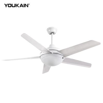 China 52 inch hotel hotel led light 5 blades LED white ceiling fan concise new style ceiling fan light with lamp for sale