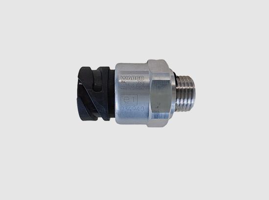 Quality Custom Bus Parts Car Pressure Sensor LCK6808EV1 Part for sale