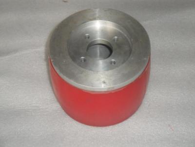 China Desgaste - la capa resistente del poliuretano rueda rojo industrial de la PU con las piezas del hierro en venta