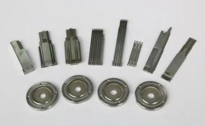 China Componentes del molde del sacador del acero de tungsteno, piezas de alta precisión multi de la cavidad en venta