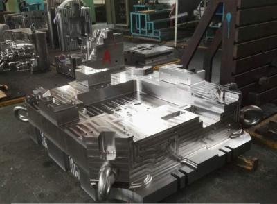 China CNC Machining P20 Automotive Injection Mold Large Size ISO9001 Certified for sale